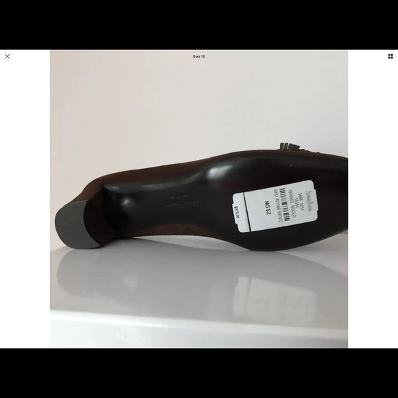 Women's Salvatore Ferragamo Suede Heel Pumps 7 1/2 - Picture 6 of 8